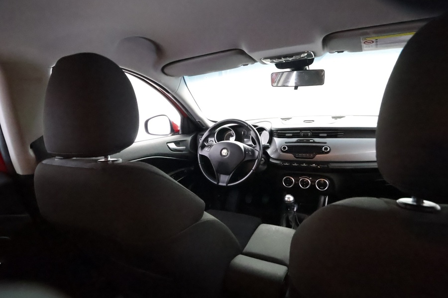 Alfa Romeo Giulietta vaihtoauto