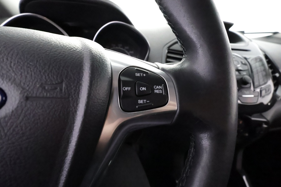 Ford Ecosport vaihtoauto