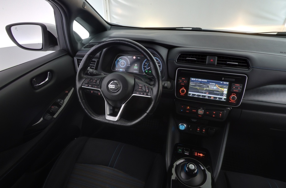 Nissan Leaf vaihtoauto