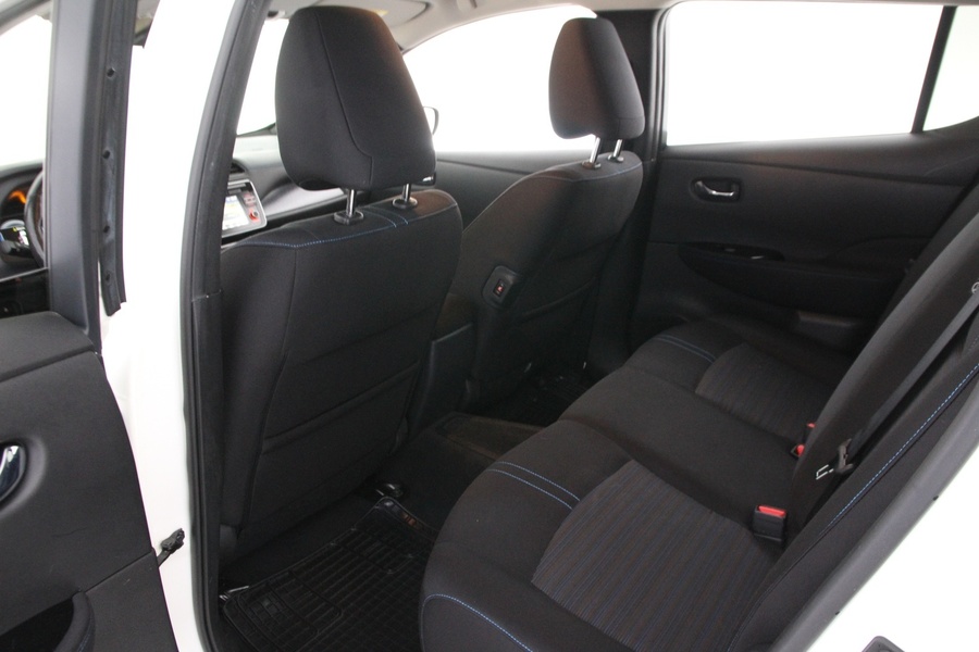 Nissan Leaf vaihtoauto