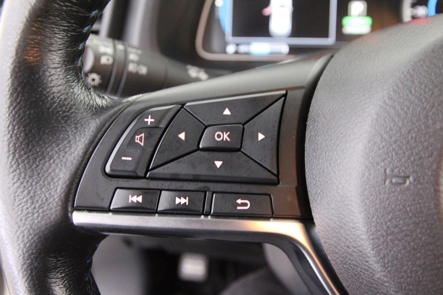 Nissan Leaf vaihtoauto