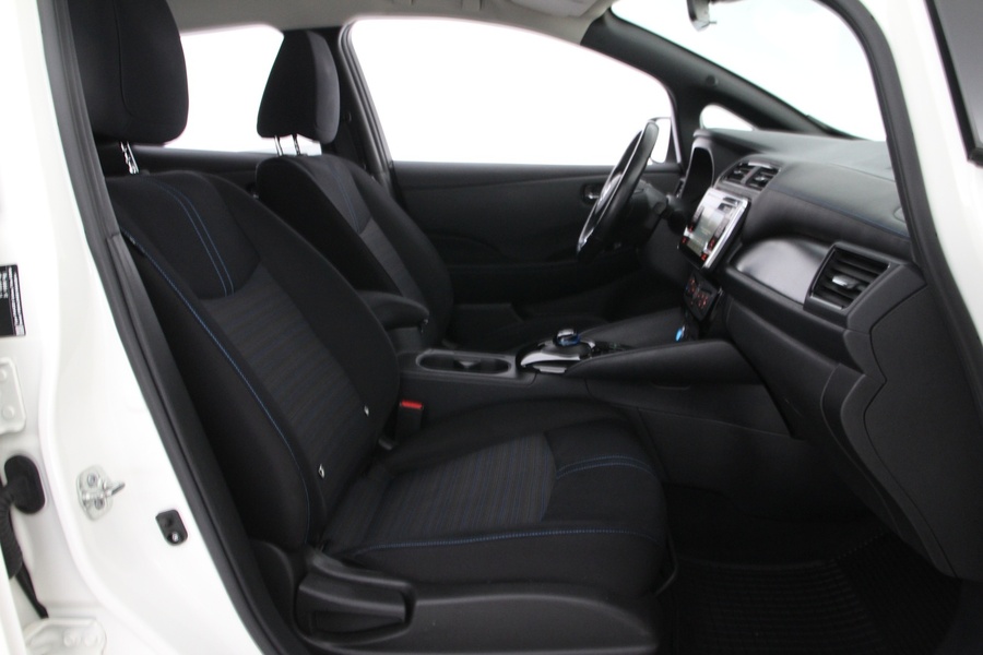 Nissan Leaf vaihtoauto