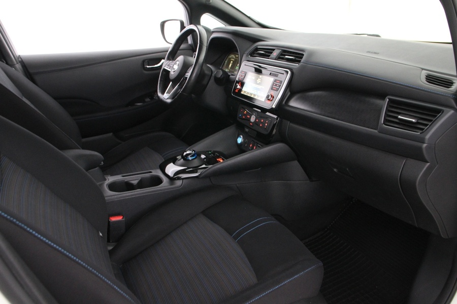 Nissan Leaf vaihtoauto