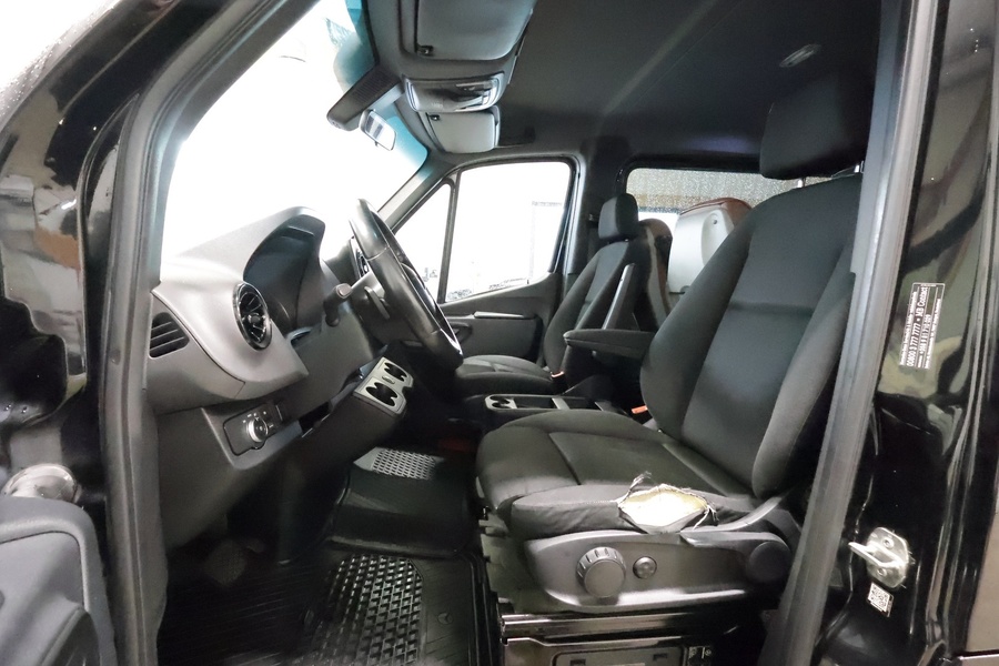 Mercedes-Benz Sprinter vaihtoauto