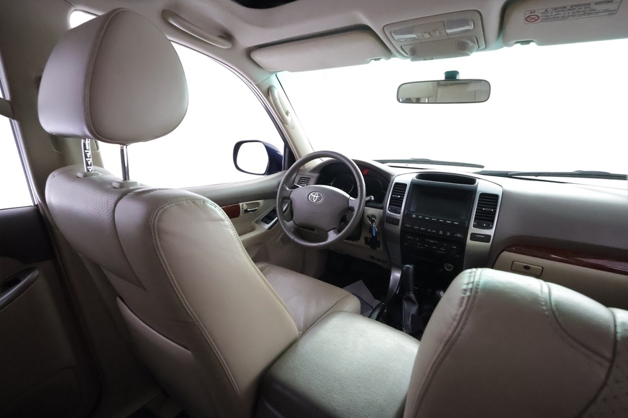 Toyota Land Cruiser vaihtoauto