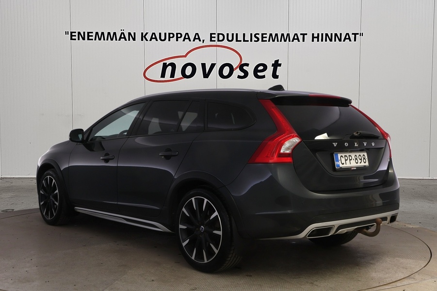 Volvo V60 Cross Country vaihtoauto