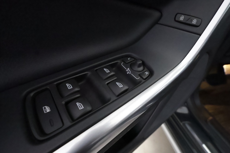 Volvo V60 Cross Country vaihtoauto