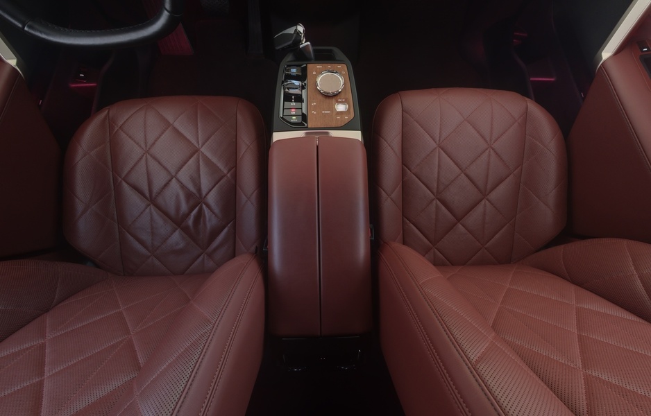BMW iX vaihtoauto