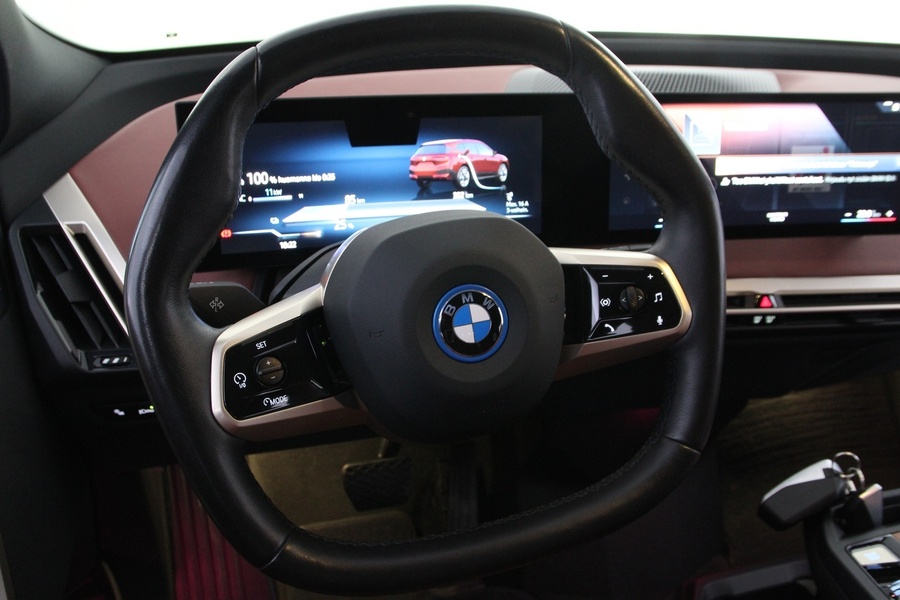 BMW iX vaihtoauto