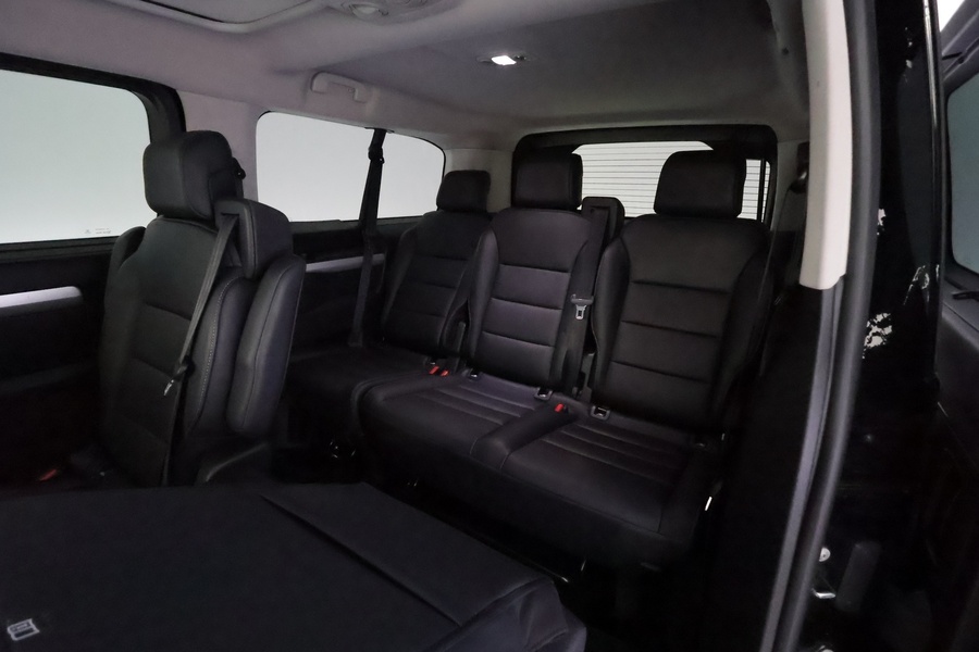 Peugeot e-Traveller vaihtoauto