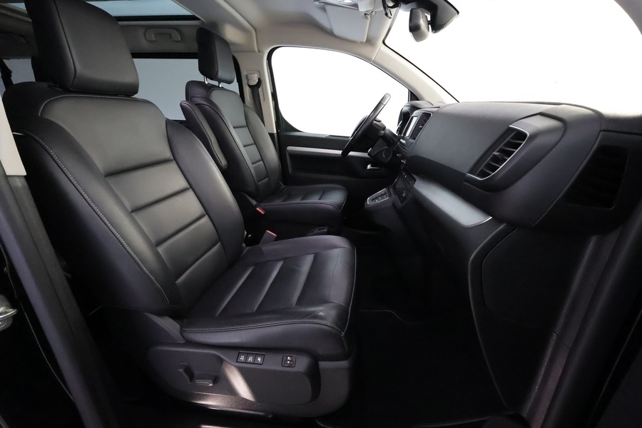 Peugeot e-Traveller vaihtoauto