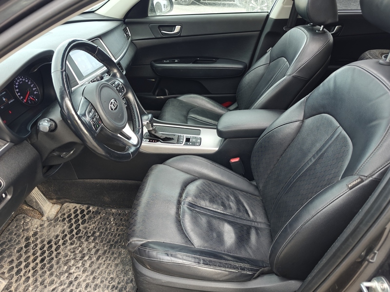 Kia Optima vaihtoauto