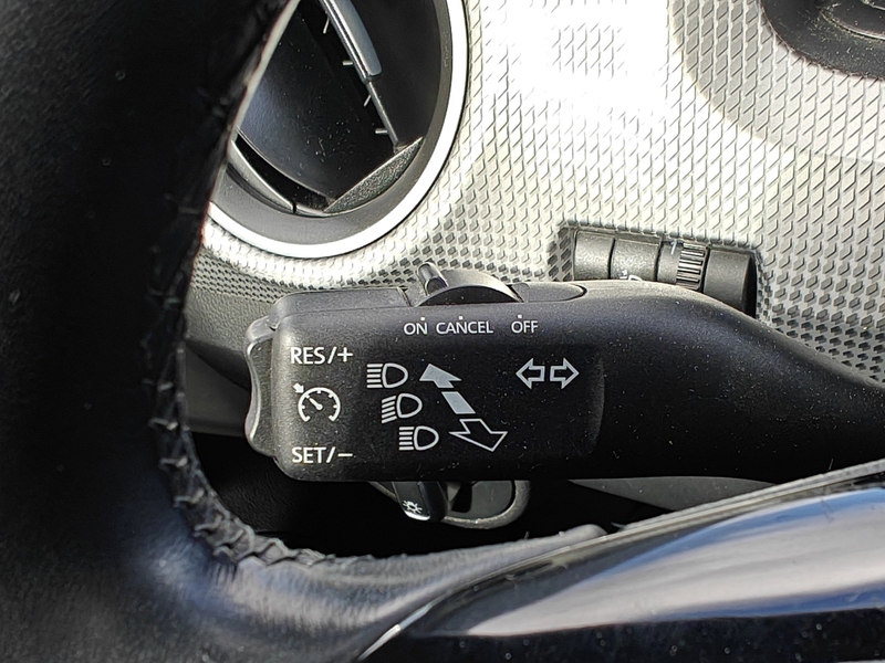 Volkswagen up! vaihtoauto