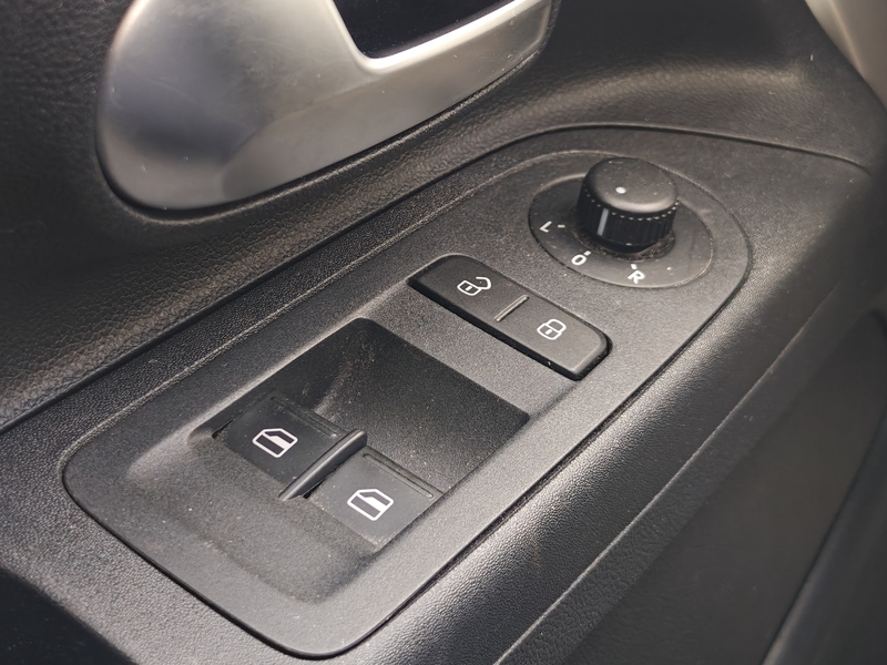 Volkswagen up! vaihtoauto