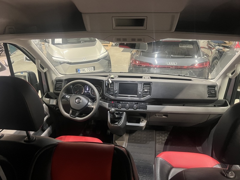 Volkswagen Crafter vaihtoauto