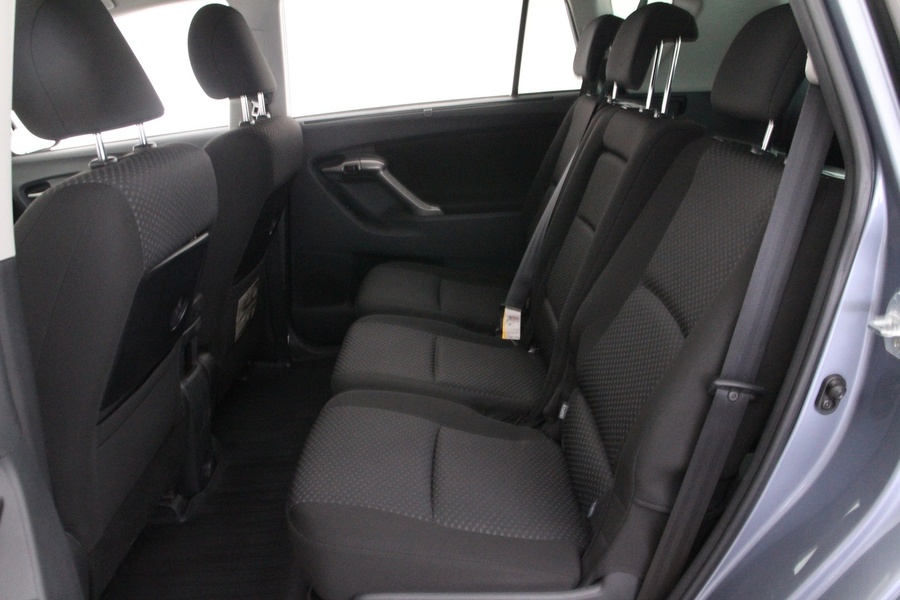 Toyota Verso vaihtoauto