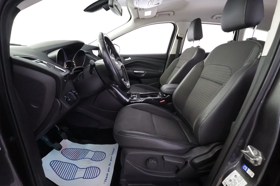 Ford Kuga vaihtoauto