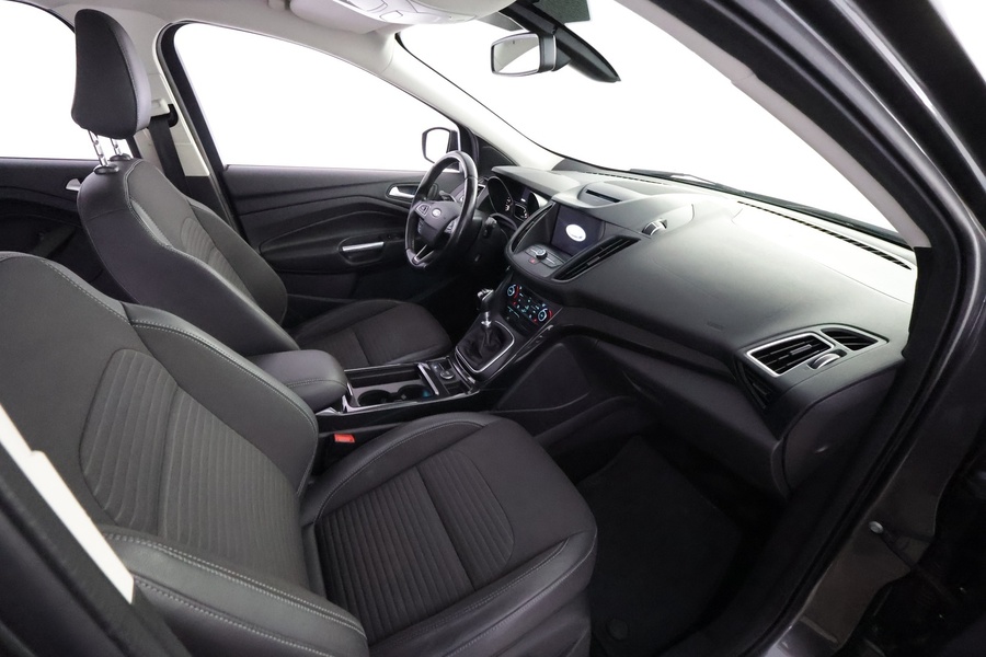 Ford Kuga vaihtoauto