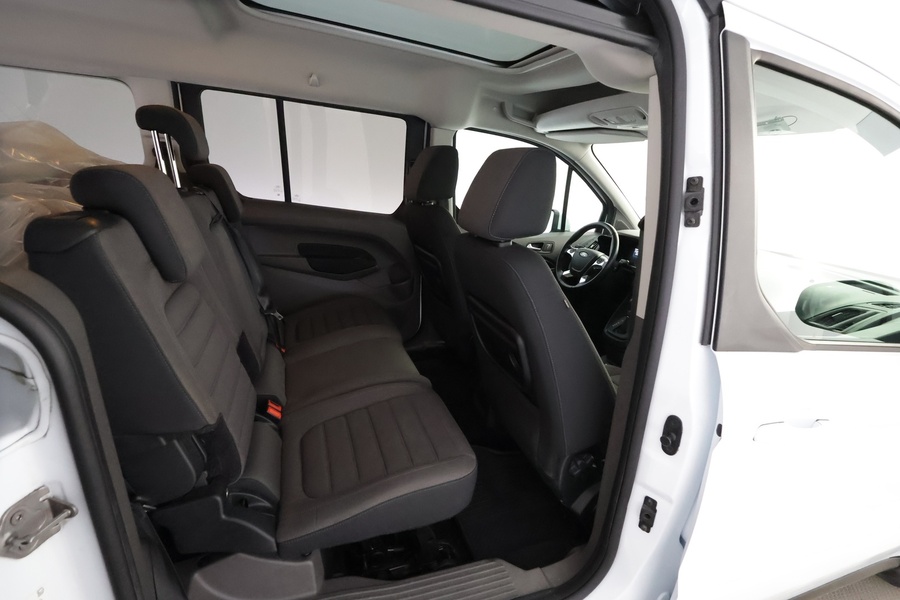 Ford Grand Tourneo Connect vaihtoauto