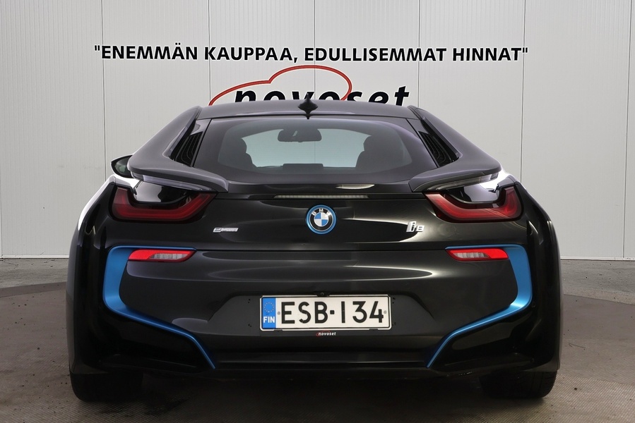 BMW i8 vaihtoauto
