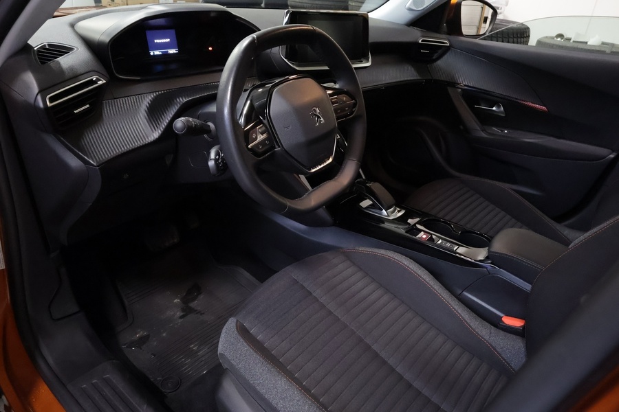 Peugeot e-2008 vaihtoauto