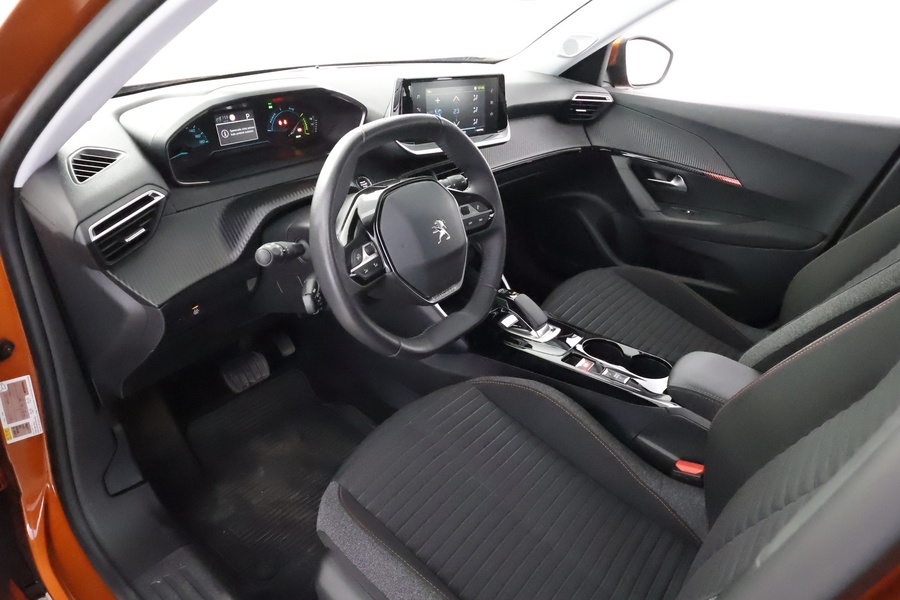 Peugeot e-2008 vaihtoauto