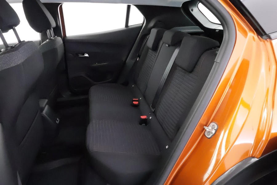 Peugeot e-2008 vaihtoauto