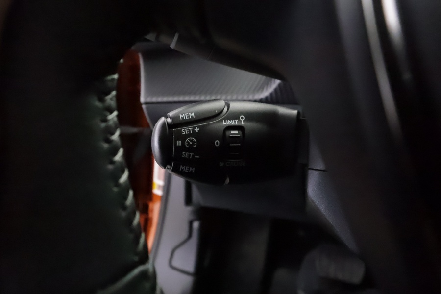 Peugeot e-2008 vaihtoauto