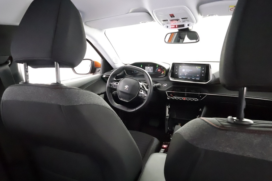 Peugeot e-2008 vaihtoauto