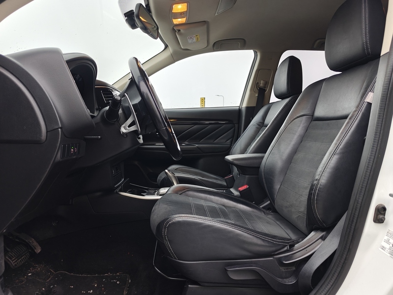 Mitsubishi Outlander vaihtoauto