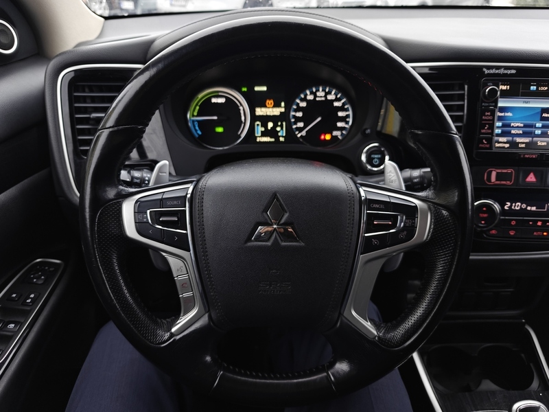 Mitsubishi Outlander vaihtoauto