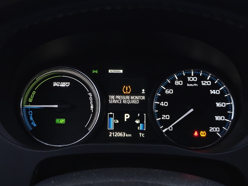 Mitsubishi Outlander vaihtoauto