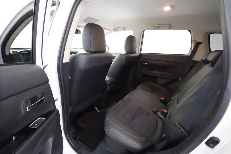 Mitsubishi Outlander vaihtoauto