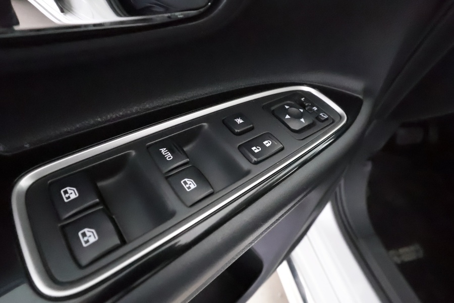 Mitsubishi Outlander vaihtoauto