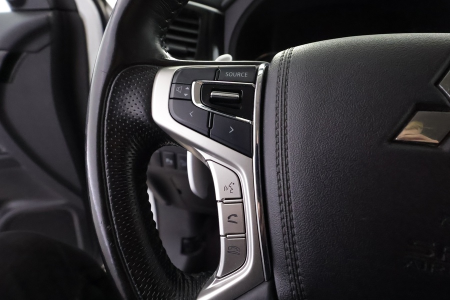 Mitsubishi Outlander vaihtoauto