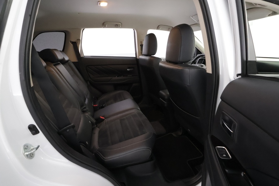 Mitsubishi Outlander vaihtoauto