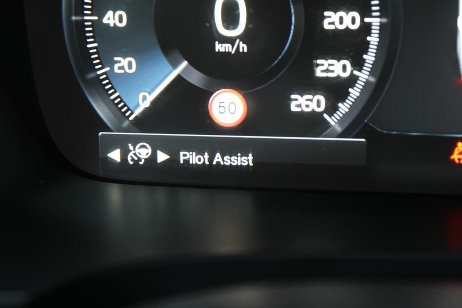 Volvo V90 Cross Country vaihtoauto