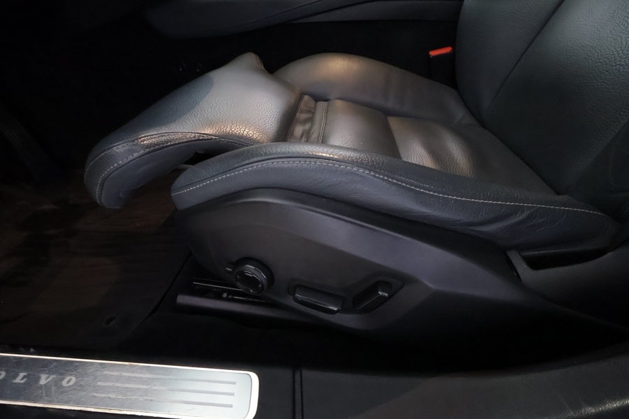 Volvo V90 Cross Country vaihtoauto