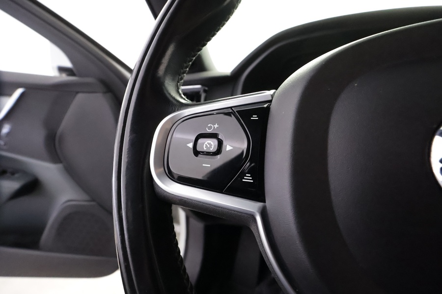 Volvo V90 Cross Country vaihtoauto