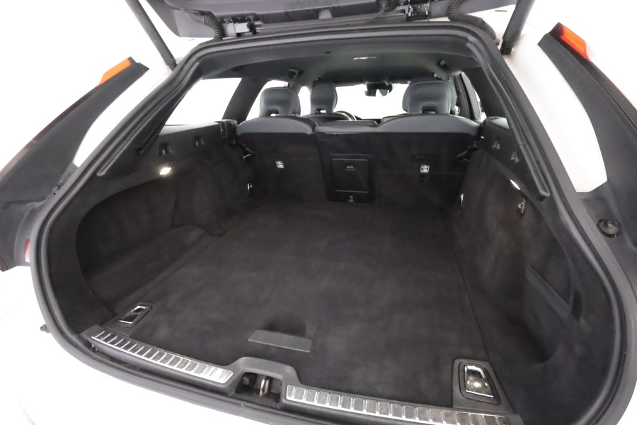 Volvo V90 Cross Country vaihtoauto