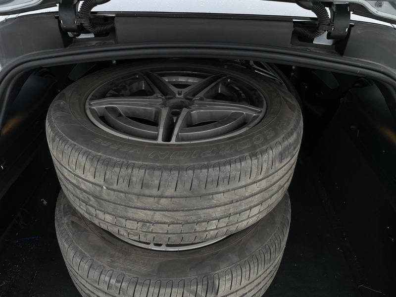 Mercedes-Benz EQC vaihtoauto