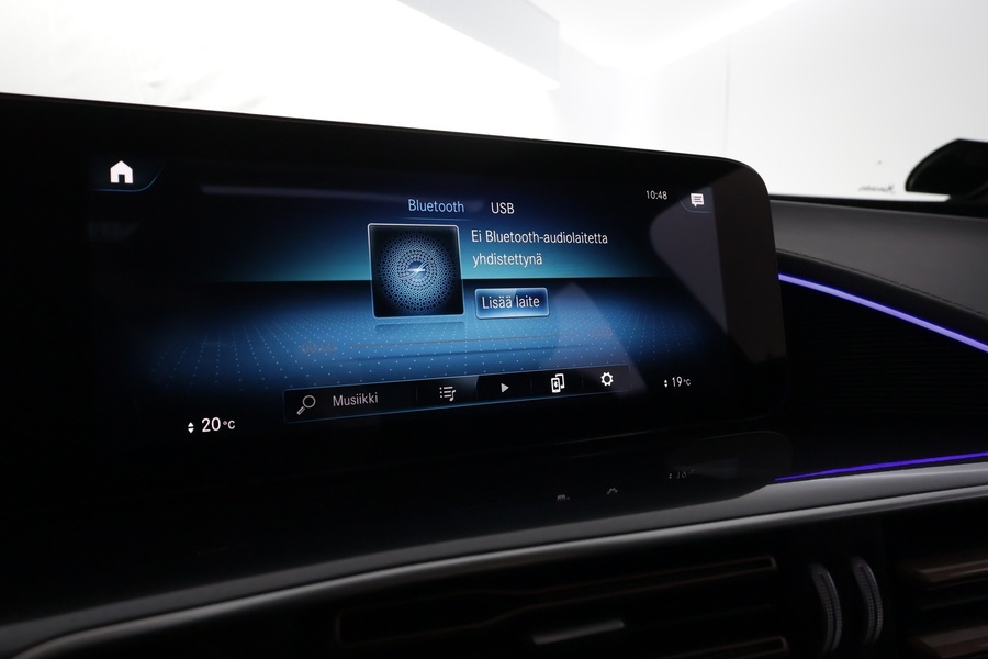 Mercedes-Benz EQC vaihtoauto