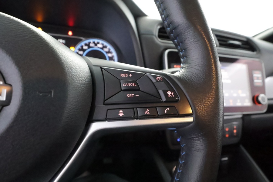 Nissan Leaf vaihtoauto