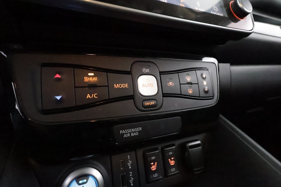 Nissan Leaf vaihtoauto