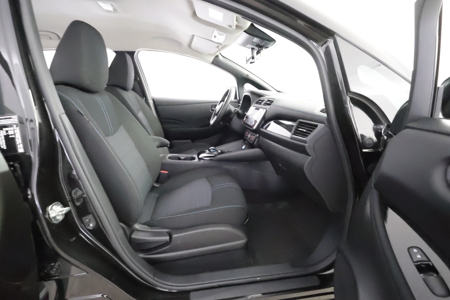 Nissan Leaf vaihtoauto