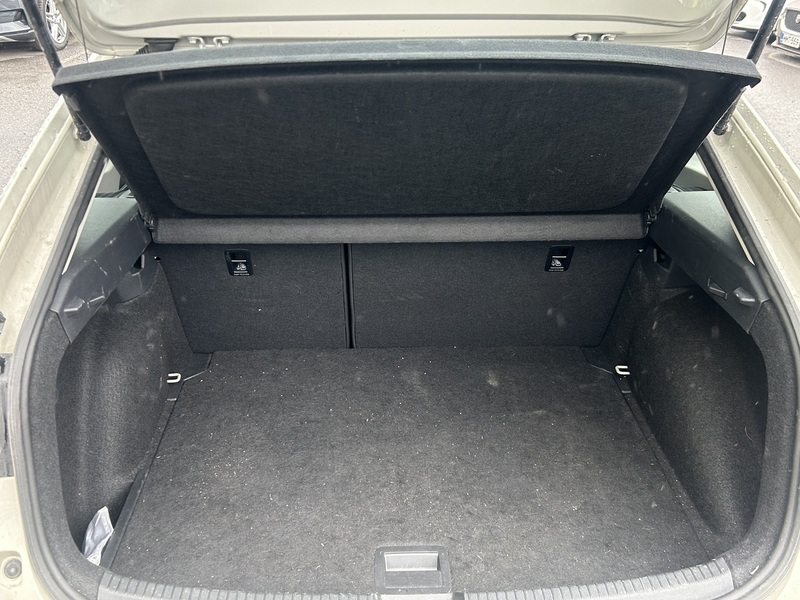 Volkswagen Taigo vaihtoauto