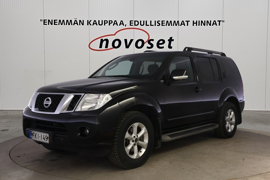 Nissan Pathfinder vaihtoauto