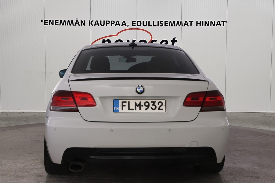 BMW 320 vaihtoauto