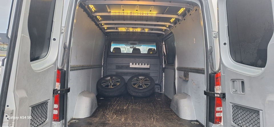 Mercedes-Benz Sprinter vaihtoauto
