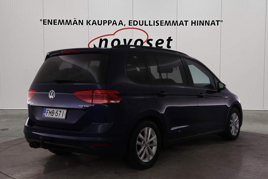 Volkswagen Touran vaihtoauto